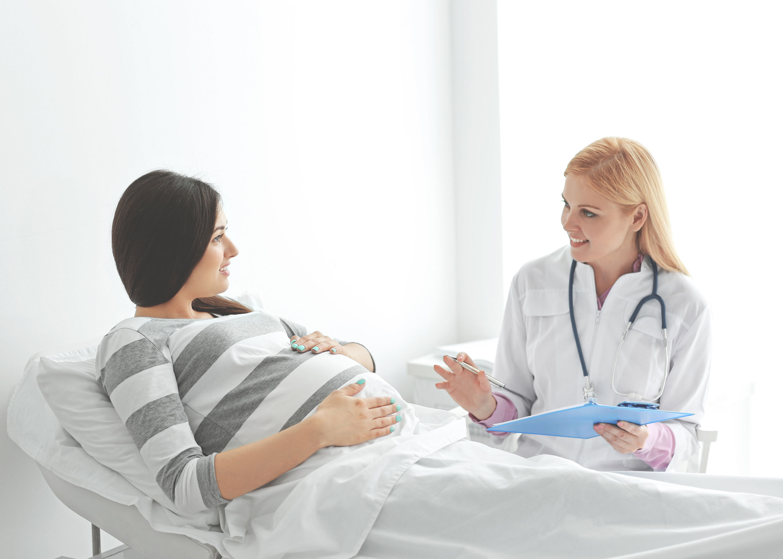 Tips for a Safe and Comfortable Summer Pregnancy