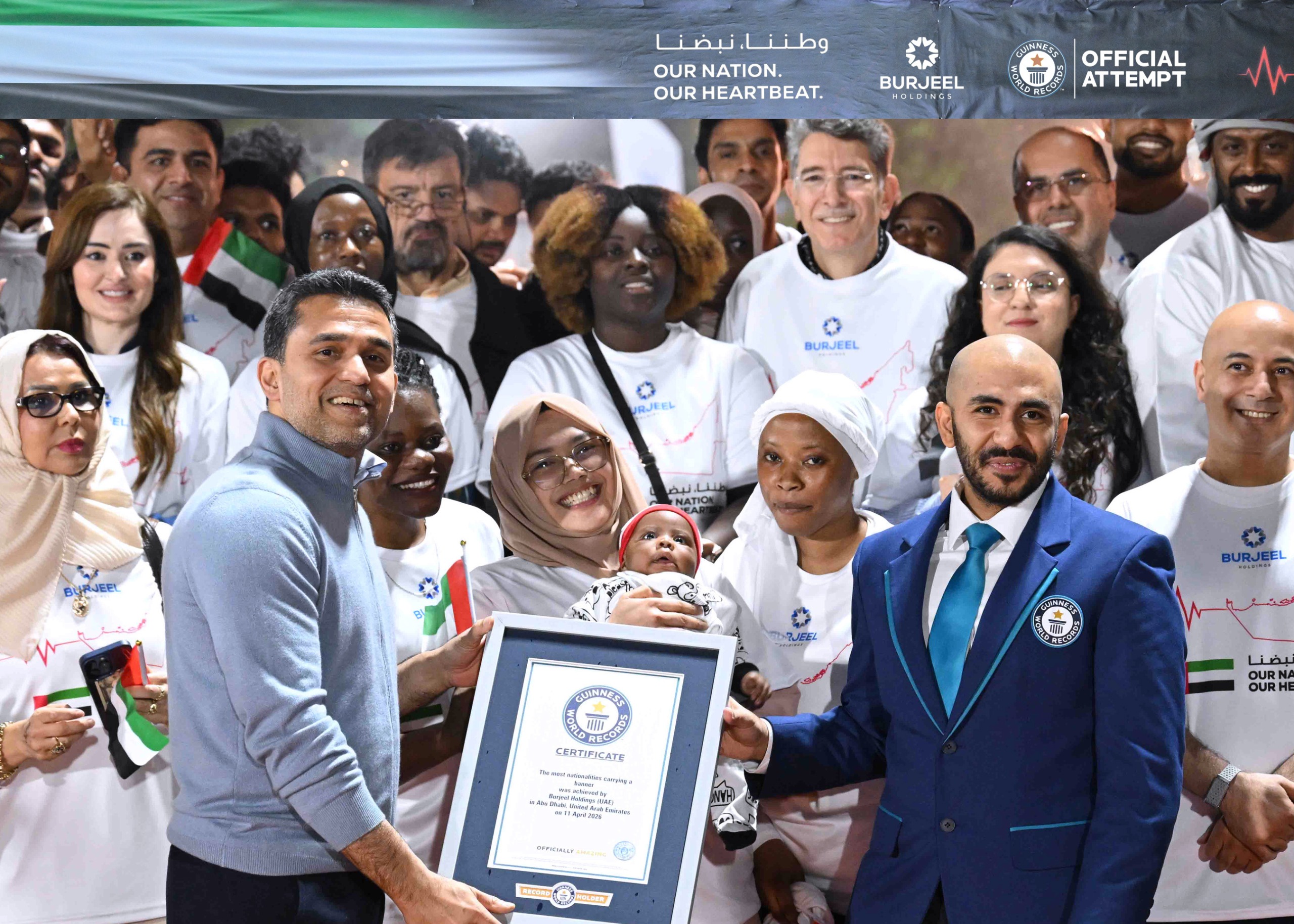 UAE Frontline Healthcare Workers Set Guinness World Record for ‘Most Nationalities Carrying a Banner’ in Solidarity with the Nation 